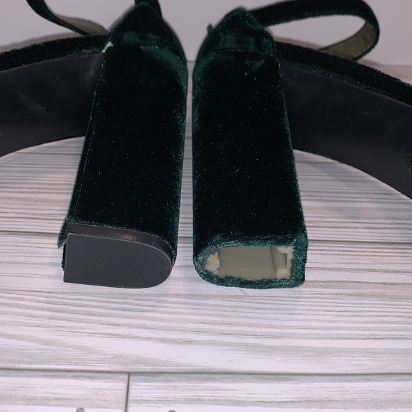 Bamboo Women's Chunky Heel Platform Sandal with Ankle Strap, Green S… - Picture 5 of 10